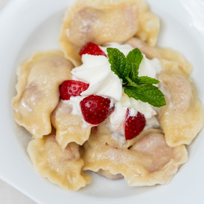 Pierogi truskawkowe, malinowe, jagodowe